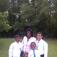 Vickie Bell Photo 21