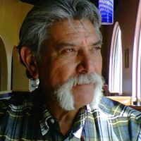 Gilbert Flores Photo 11