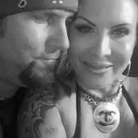 Julie Lovelace Photo 11