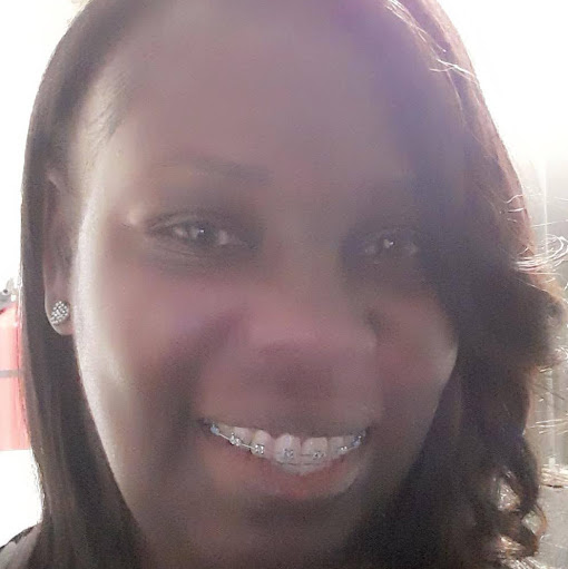 Kimberly Hines Photo 38