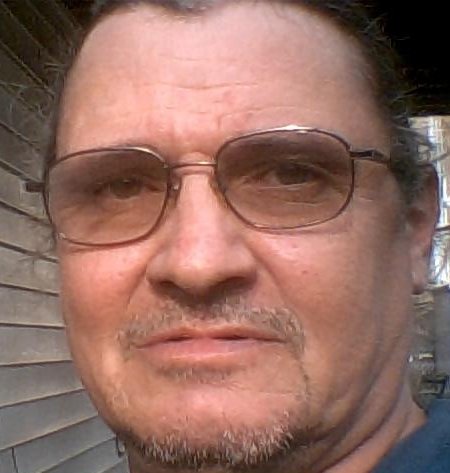 Edward Velazquez Photo 22