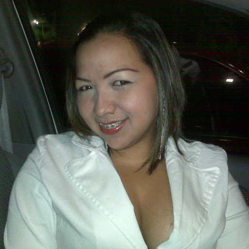 Karen Perez Photo 6