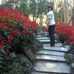 Jessica Robins Photo 11