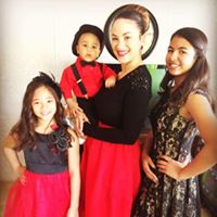 Victoria Lowry Photo 17