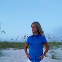 Jennifer Custer Photo 25