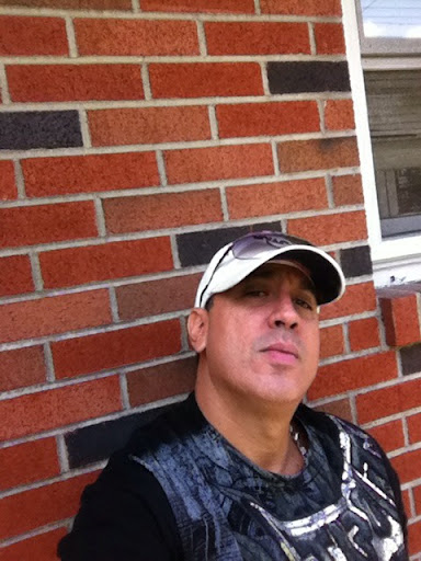 Edgar Irizarry Photo 13
