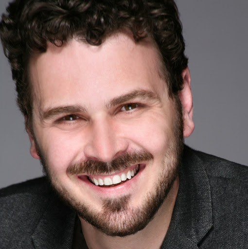 Jeffrey Taylor Photo 8