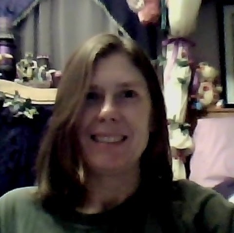 Kelly Ferguson Photo 20