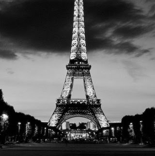 Rebecca Cain Photo 29