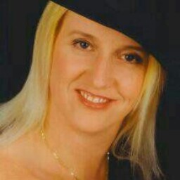 Hazel Jennings Photo 12