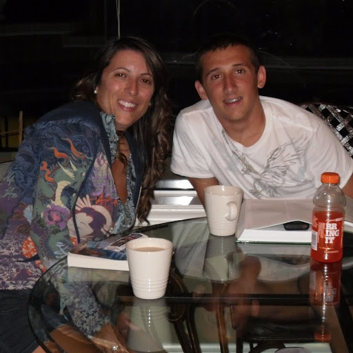 Nicole Knight Photo 24