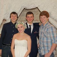 Suzanne Hogan Photo 15