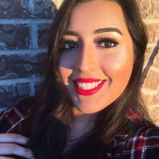 Cindy Salinas Photo 32