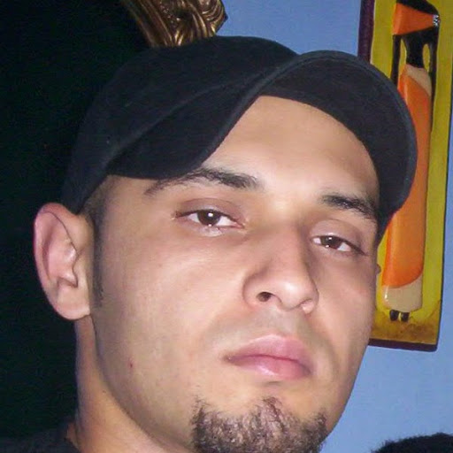 Cesar Giraldo Photo 35