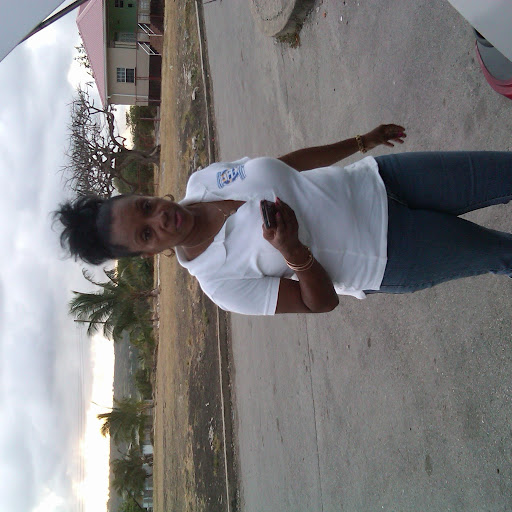 Sylvia Dyer Photo 18