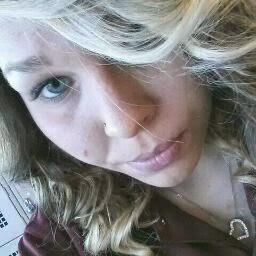 Kristine Reid Photo 6