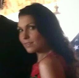 Lisa Bryan Photo 26