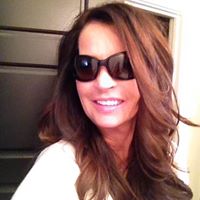 Anne Singleton Photo 33