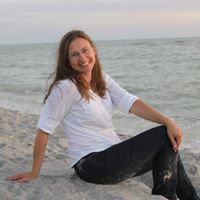 Michelle Wiggins Photo 7