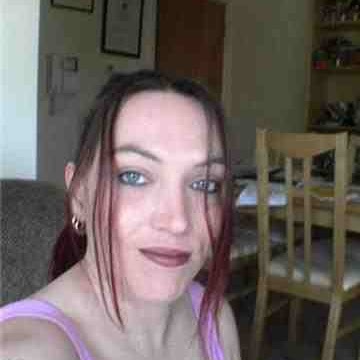 Vickie Yates Photo 13