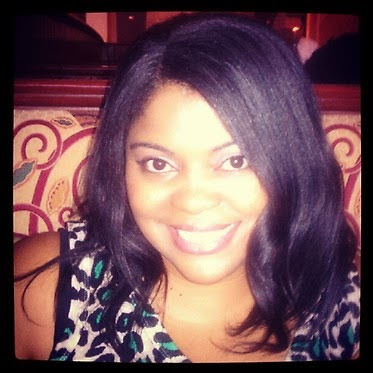 Mona Johnson Photo 33