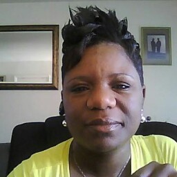 Teresa Thomas Photo 22