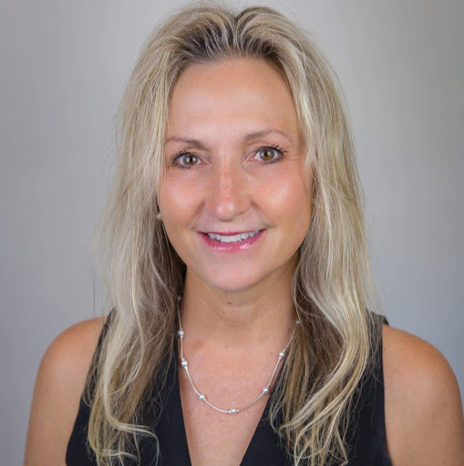 Debbie Scott Photo 12