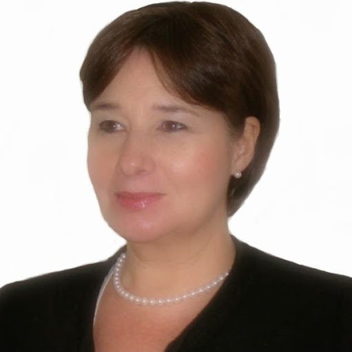 Anne Marshall Photo 56