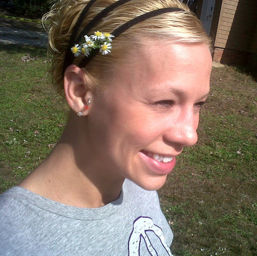 Sara Herbert Photo 9