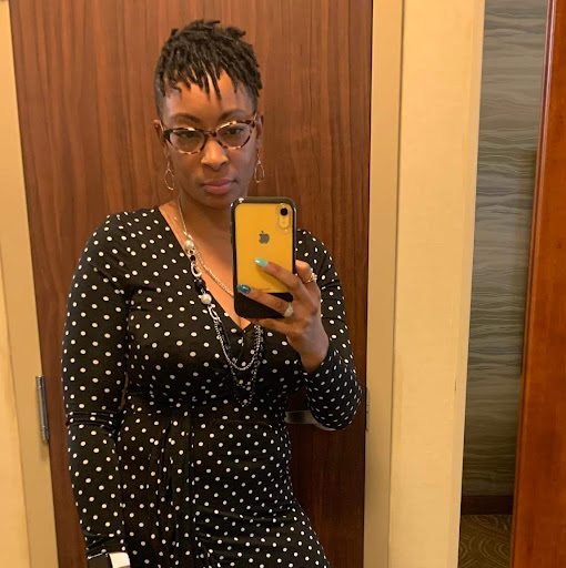 Cindy Douglas Photo 26