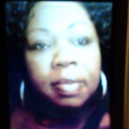 Maxine Moore Photo 26