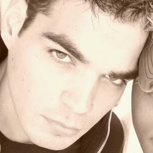 Angel Molina Photo 28