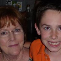 Julia Lindsay Photo 16