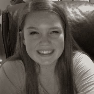 Rachel Hansen Photo 18