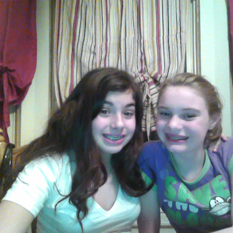 Lilly Thompson Photo 26