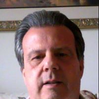 Robert Pucci Photo 9
