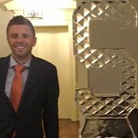 Jonathan Julian Photo 9