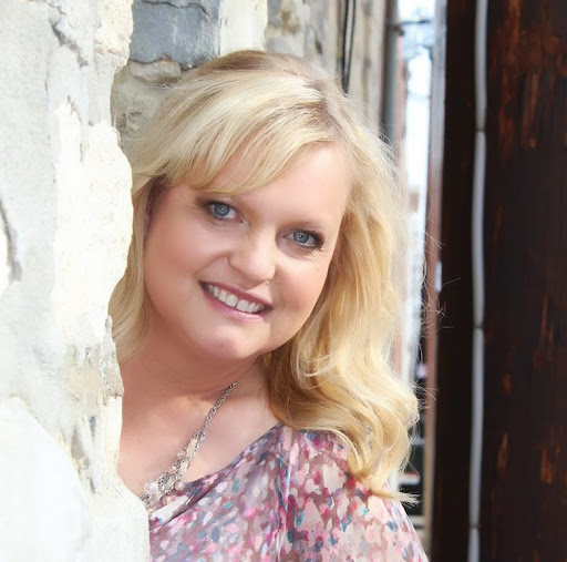 Christine Block Photo 28