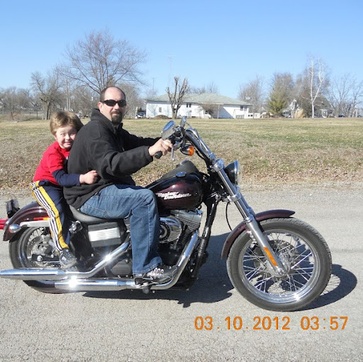 Stephen Hendricks Photo 19