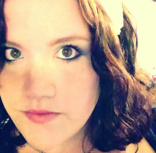 Sarah Warren Photo 13
