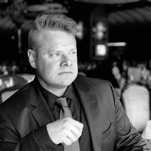 Shane Mcconnell Photo 30