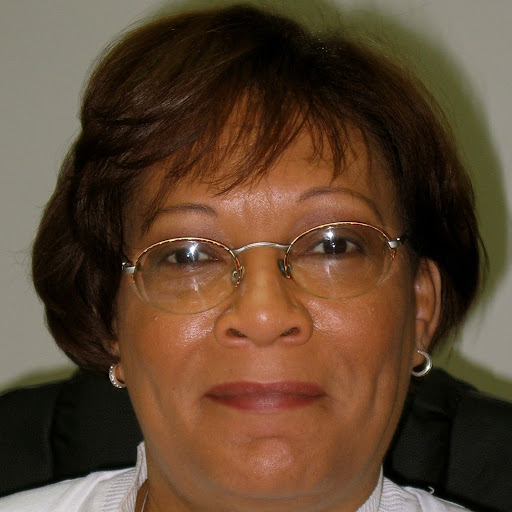 Denise Sullivan Photo 42