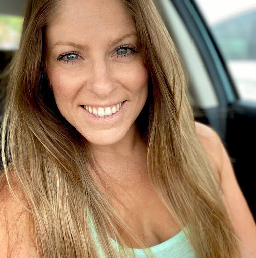 Megan Phillips Photo 18