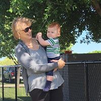 Julie Robison Photo 36
