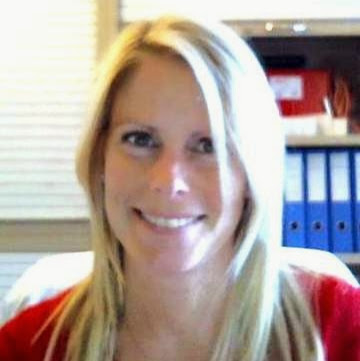 Caroline Schneider Photo 32