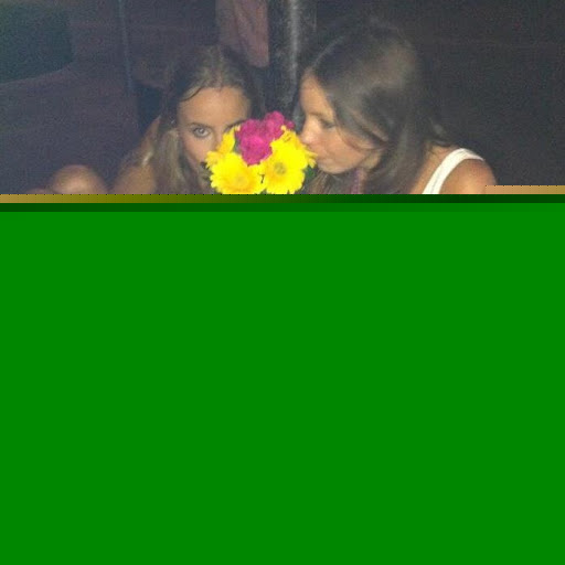 Dotty Martin Photo 17