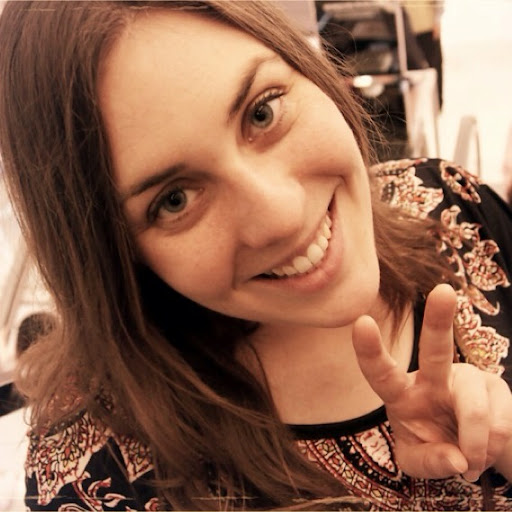 Julie Meadows Photo 31