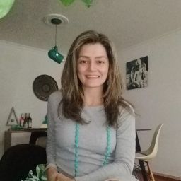Elsa Gomez Photo 31