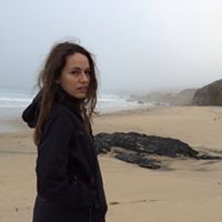 Victoria Hurst Photo 43