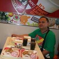 Francis Robles Photo 12